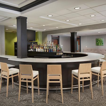 Holiday Inn Grand Rapids-Airport By Ihg Exteriör bild