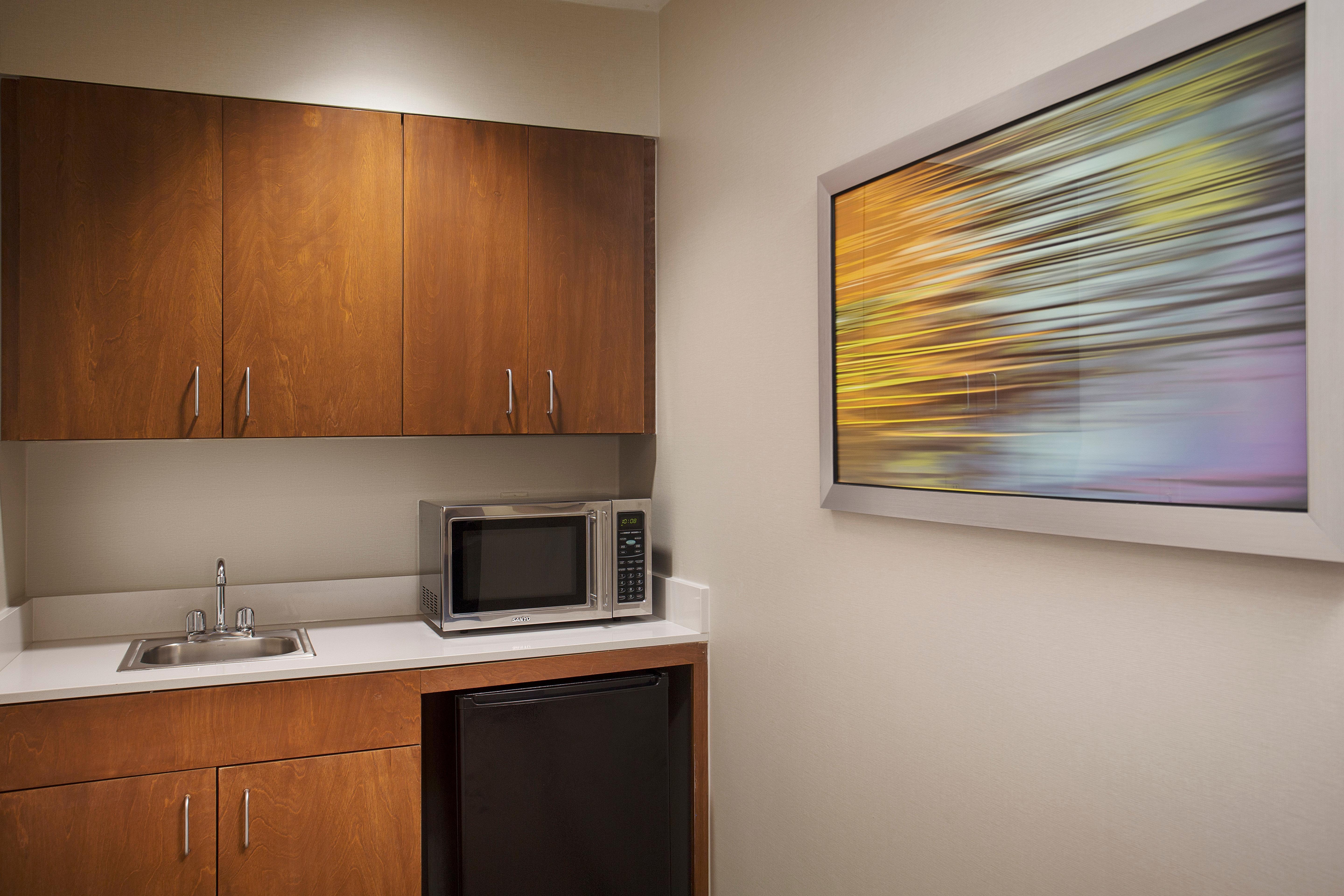 Holiday Inn Grand Rapids-Airport By Ihg Exteriör bild
