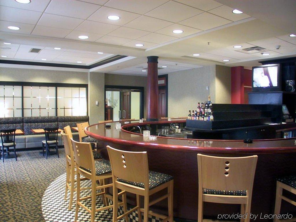 Holiday Inn Grand Rapids-Airport By Ihg Exteriör bild