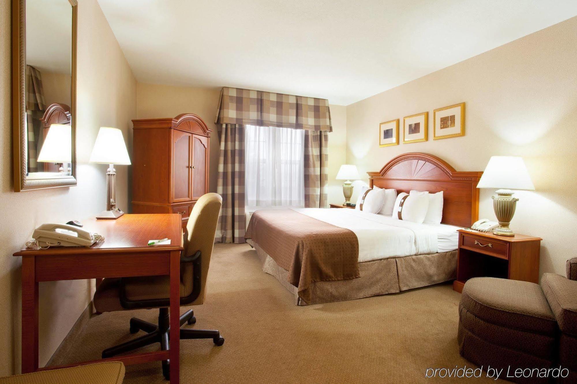 Holiday Inn Grand Rapids-Airport By Ihg Exteriör bild